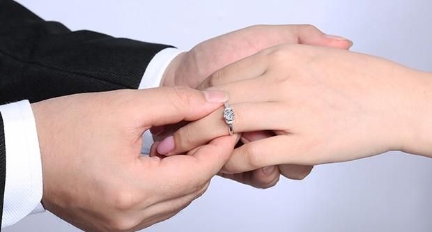 求婚策划多少钱，求婚戒指卖多少钱的图4