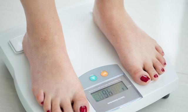 减肥食谱一周，如何用食谱减肥可以达到一周瘦10斤呢图1