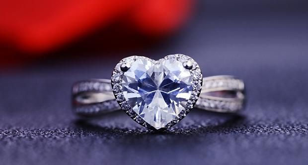 求婚订婚，求婚戒指和订婚戒指一样吗图4