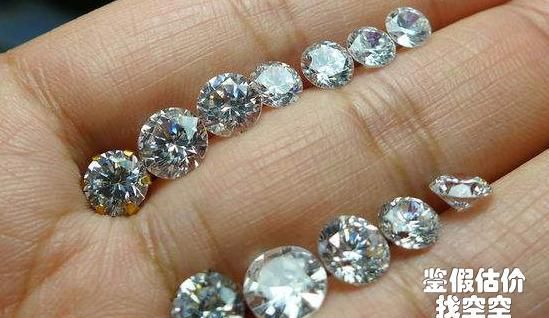 怎样区分钻石的真假,怎么分辨锆石和钻石的区别图8