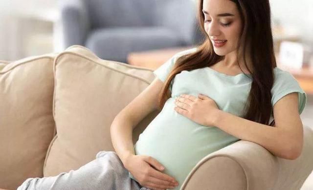 怀孕第一胎要不要拍孕妇照图1
