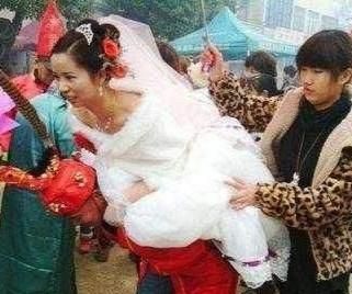 汉中当地农村举办婚礼有哪些风俗呢图1