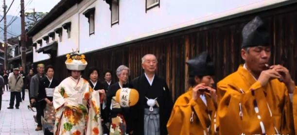 日本古式婚礼是怎样的风俗(日本传统婚礼叫什么)图4