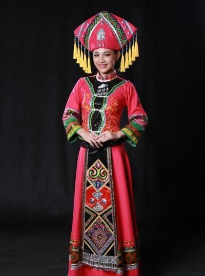 壮族男性服饰,广西壮族自治区服饰图20