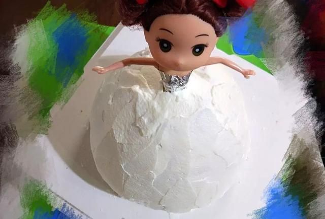 芭比公主蛋糕的做法是什么样的,没有人玩的芭比公主蛋糕的做法图5