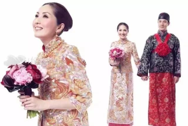 中式婚礼礼服有什么讲究(中国传统婚礼的礼服)图17